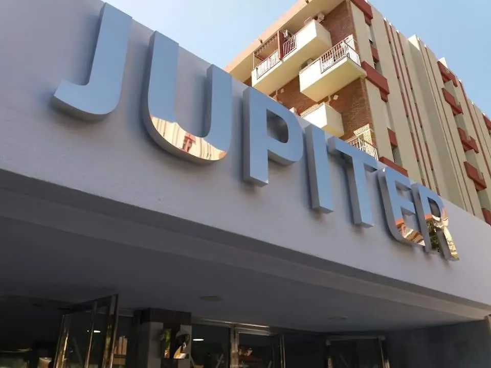 贝纳尔马德纳Jupiter Dream - Breath Taking Design, Sea Views And Facilities公寓 贝纳尔马德纳